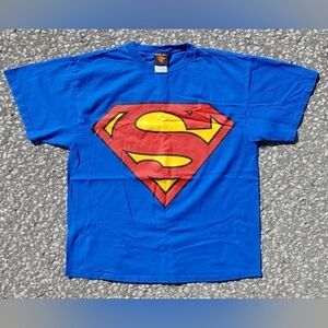 Y2K 2004 DC Comics Superman Logo Print T-Shirt Size (L)